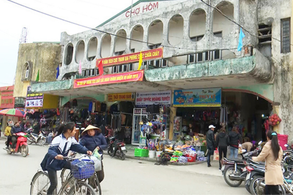 Chợ Hôm Cửa Lò