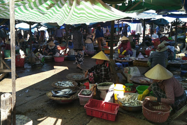 Chợ sông Cầu - Phú Yên