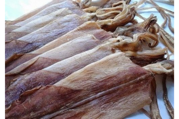 Mực khô câu Vân Đồn