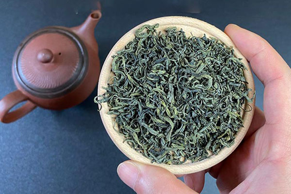 Tránh để không khí lọt vào gây ảnh hưởng đến hương vị của chè. Tránh để không khí lọt vào gây ảnh hưởng đến hương vị của chè.