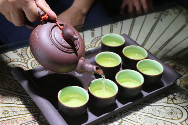 Chất khoáng đóng vai trò thiết yếu trong nhiều quá trình sinh lý của cơ thể.